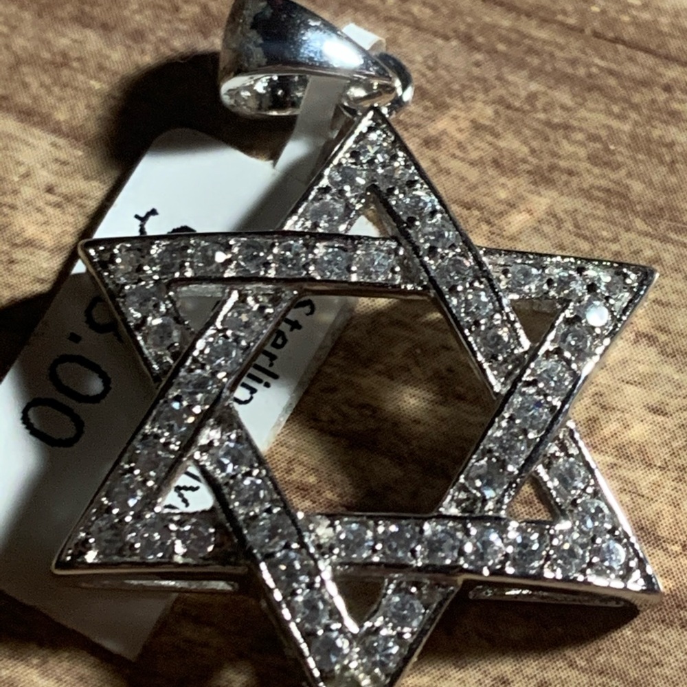 Sterling silver pendant